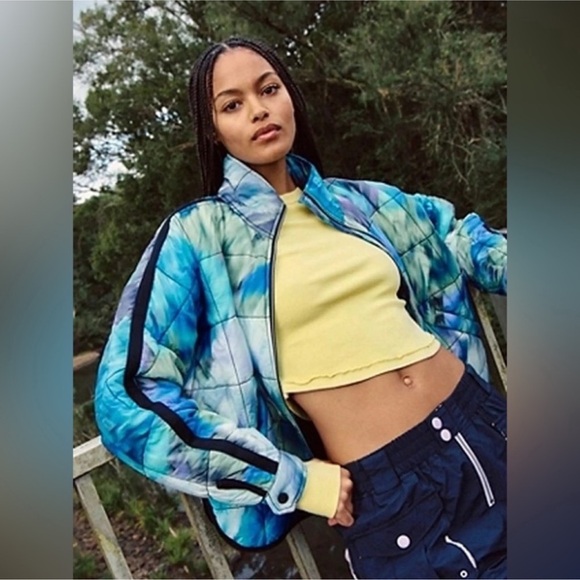 NWT FP MOVEMENT BY FREE PEOPLE PIPPA PRIMALOFT PRINTED PACKABLE PUFFER JACKET - Picture 10 of 16